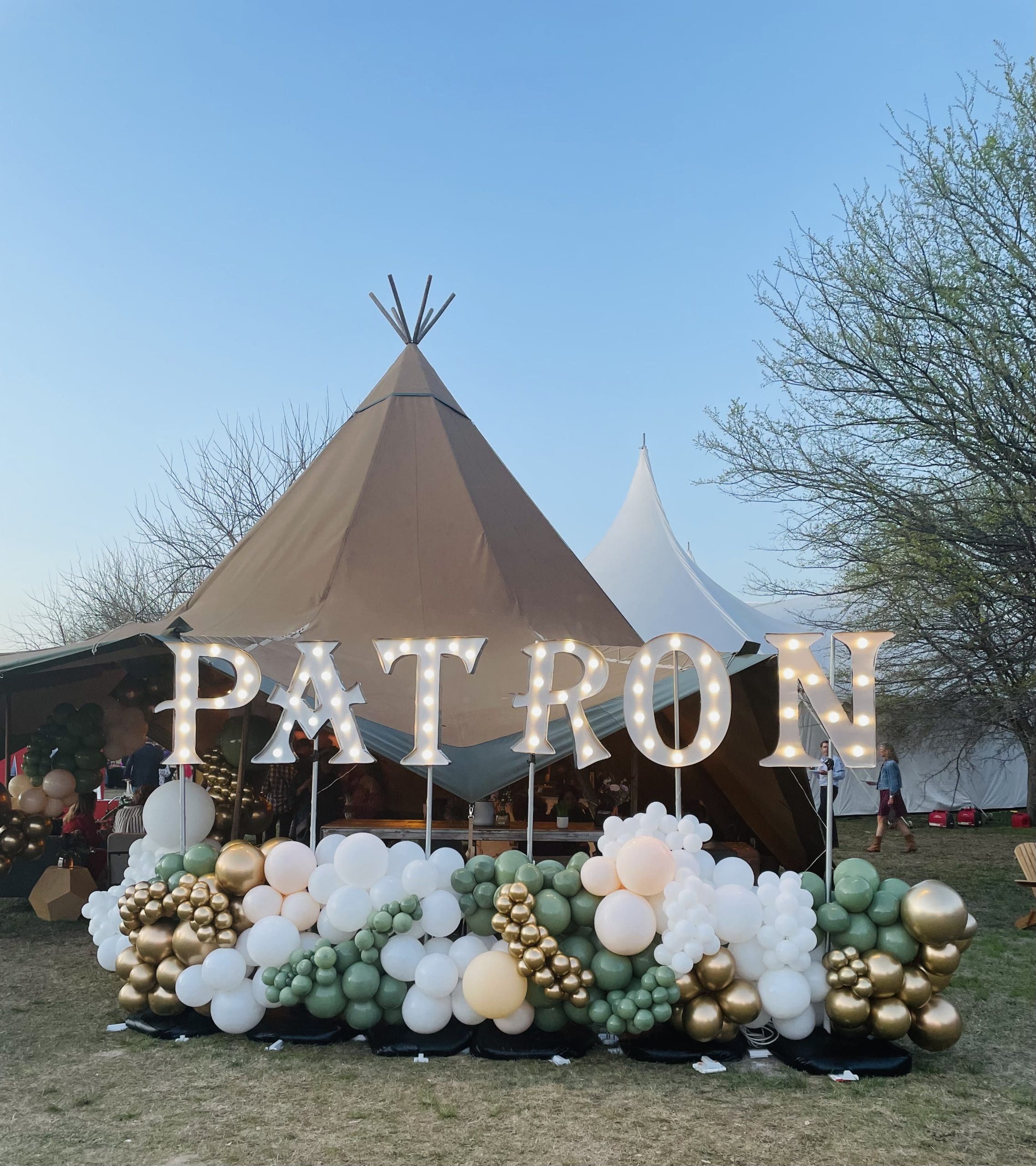 fwfwf22 – teepees and tents kept the part going at Main Event. Photo by Courtney Dabney.