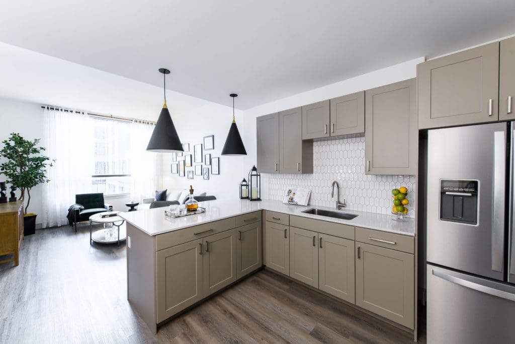 Watermark at Houston Heights' apartments look like they could be in any top high-rise. (Photo by Heather Durham Photography)