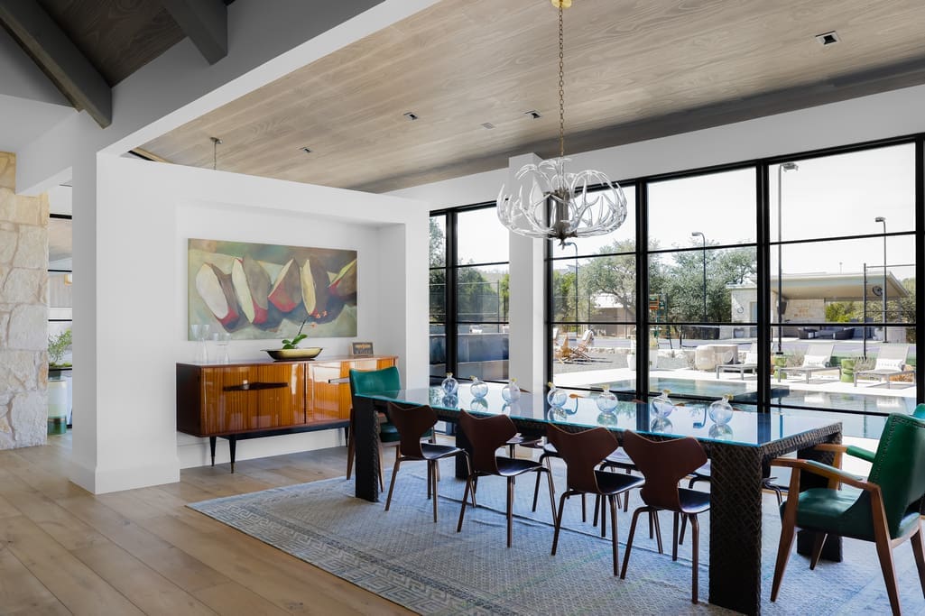 The great room dining area at 8 Oaks in the Texas Hill Country  (Photo courtesy of Douglas Elliman Real Estate)
