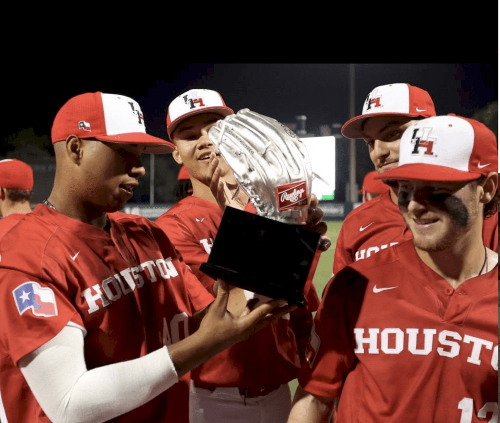 University of Houston's baseball program has returned to its winning ways. (@UHCougarBB)