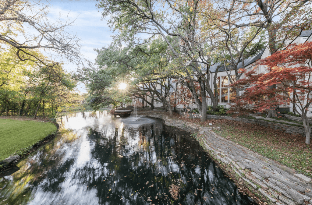 Built in 1992, the latest Kips Bay Show House features five bedrooms, eight baths and pool.