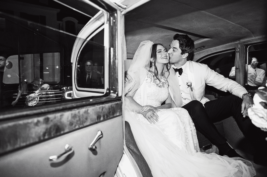 Meredith Flores and Mason Barker's wedding was an outdoor dream. (Photo by John Cain Photography)