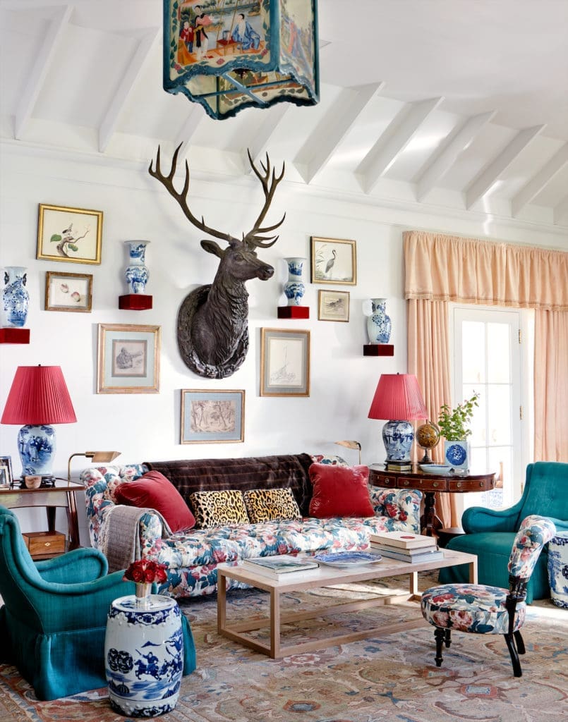 Textured layers in the living room and an abundance of seating make a comfortable gathering space for guests. (Photo by Trevor Tondro and Otto )