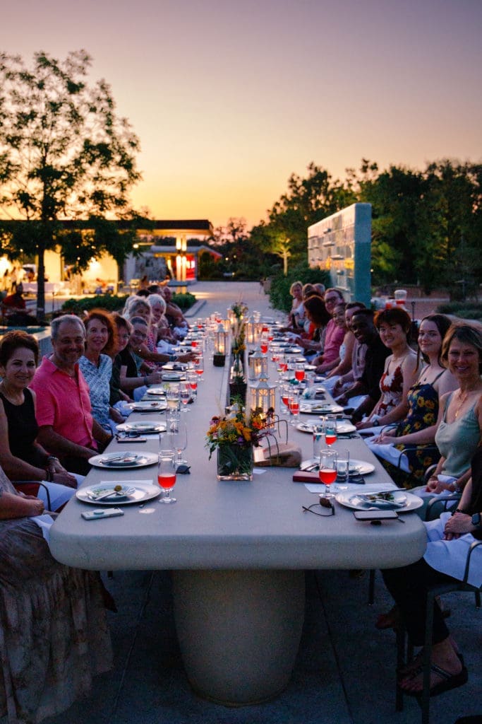 At the Houston Botanic Garden, guests dined al fresco to benefit The Jung Center at the Summer Soulstice Dinner. (Photo by Liz Silva)