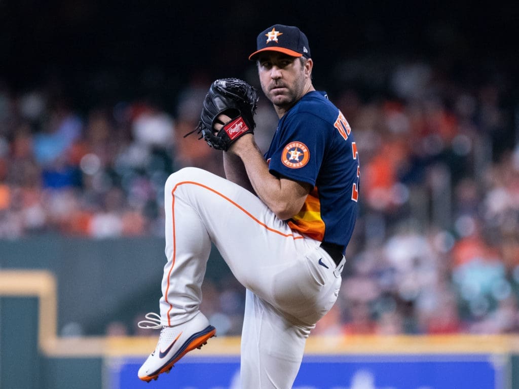 Houston Astros ace Justin Verlander knows how to grab a moment. (Photo by F. Carter Smith)