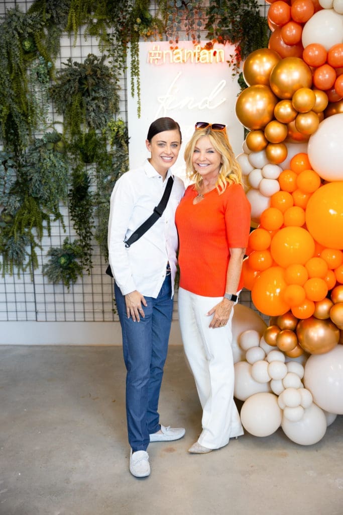 Caroline Spagnola, Gina Spagnola (Photo by Nan Studios)