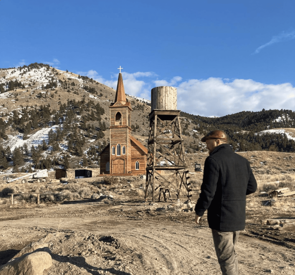 New Western Murder Mystery Movie Premieres in Houston — <em>Murder at Yellowstone</em> Brings Its Own Backstory