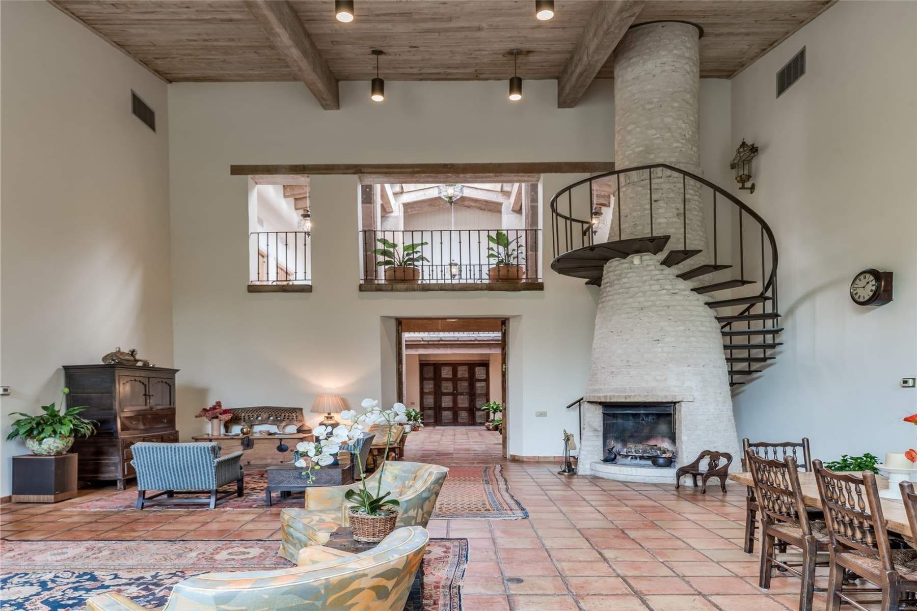 12318514(14) (Photo by Patrick Bertolino for Sotheby's International Realty)