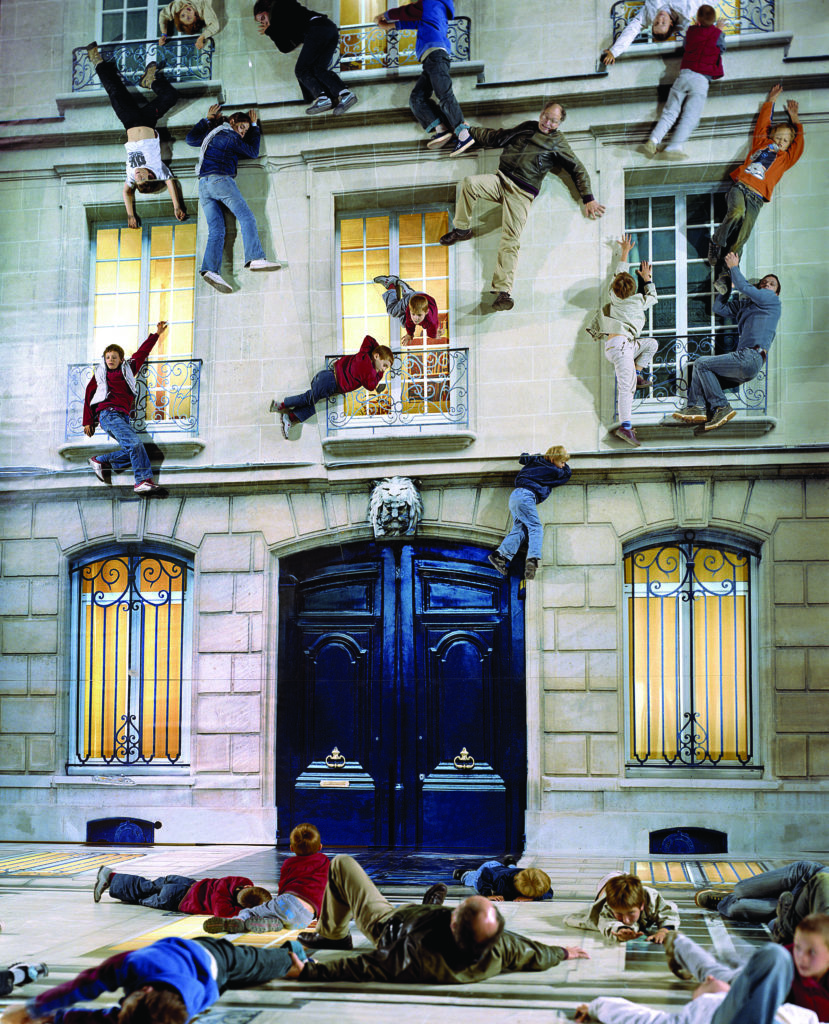 Leandro Erlich's “Bâtiment” (Facade) certainly leaves quite an impression at MFAH. 
