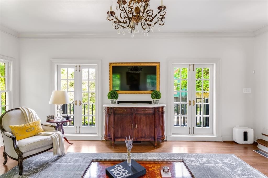 Another view of the formal living room, with Juliet balconies to take in the hilly views. 