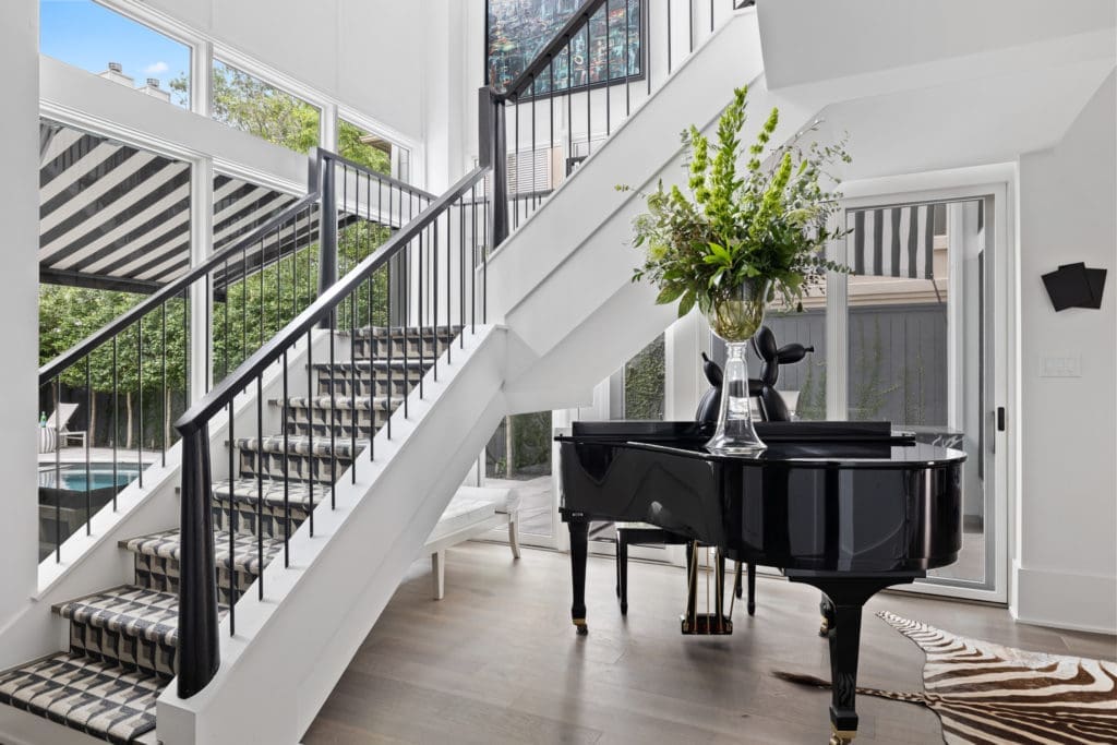 Houston’s Most Entertaining Townhouse Hits the Market With a $2.09 Million Asking Price — A Rare Mix of River Oaks Cred and Montrose Appeal
