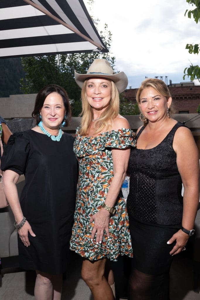 Anne Neeson, Melissa Juneau, Leticia Trauber at the Memorial Hermann Aspen celebration of leading supporters of the Memorial Hermann Foundation. (Photo by Daniel Ortiz)