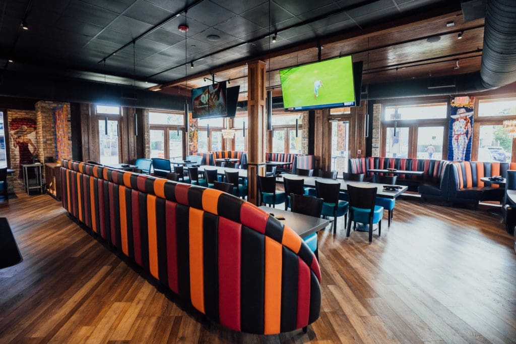 Inside Rosland's, situated on Durham Drive, it is open for lunch and dinner with extended hours meant to attract those in the neighborhood and those in the hospitality industry. (Photo by Raydon Creative)