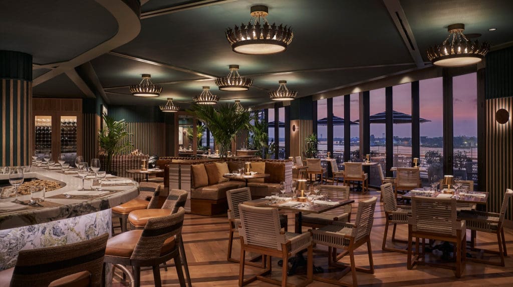 Every table has a river view at Chemin à la Mer.
