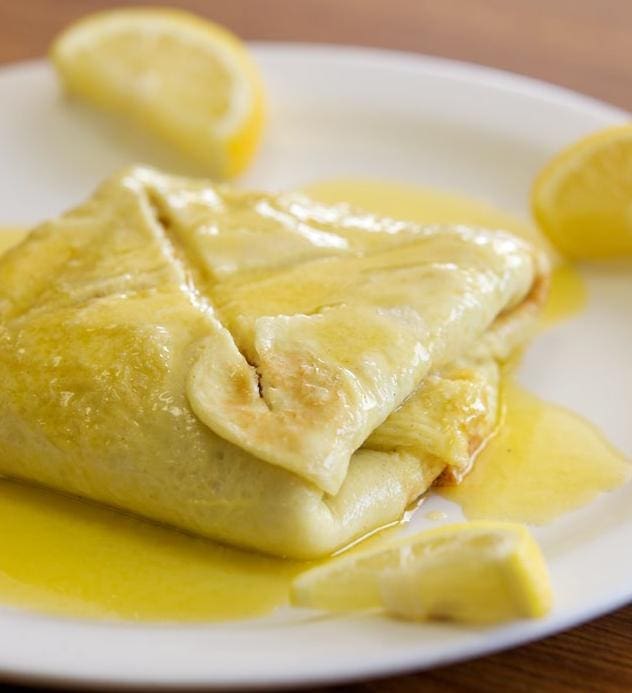 Ol South is famous for its lemony German pancakes and smaller Dutch babies above all.