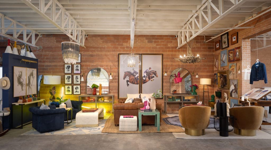 An artful Texas enclave by Scout Design Studio. (Photo by Aaron Dougherty)
