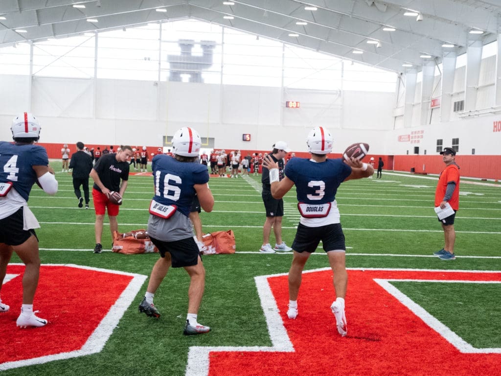 University of Houston quarterback Clayton Tune gives Dana Holgorsen a fourth year starter. (Photo by F. Carter Smith)