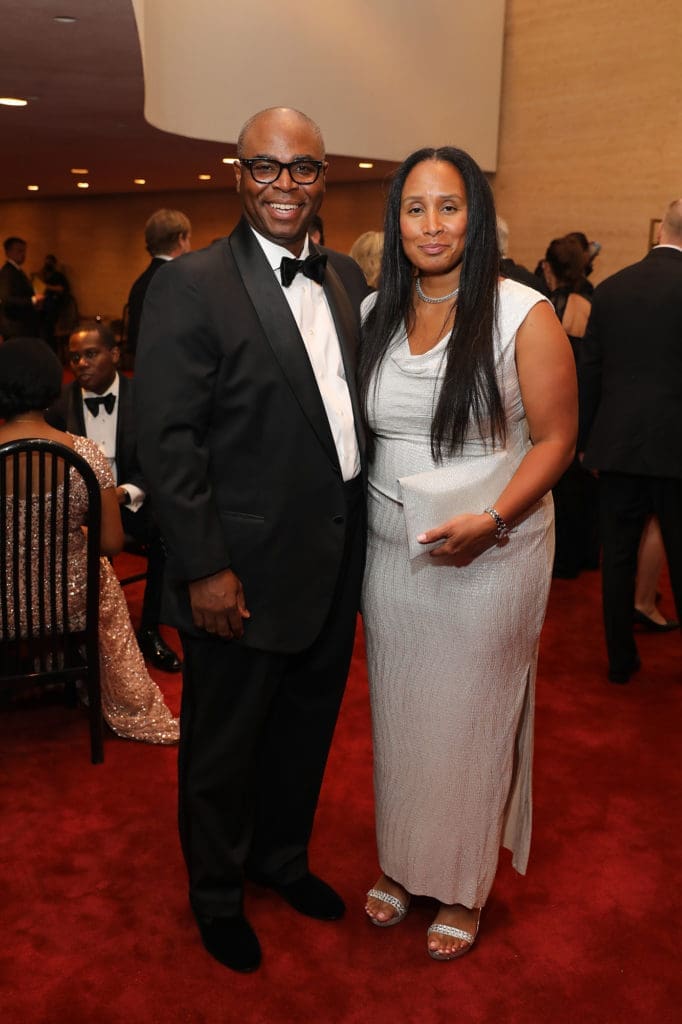 Dee & Lea Hunt at the Houston Symphony Opening Night gala (Photo by Priscilla Dickson)