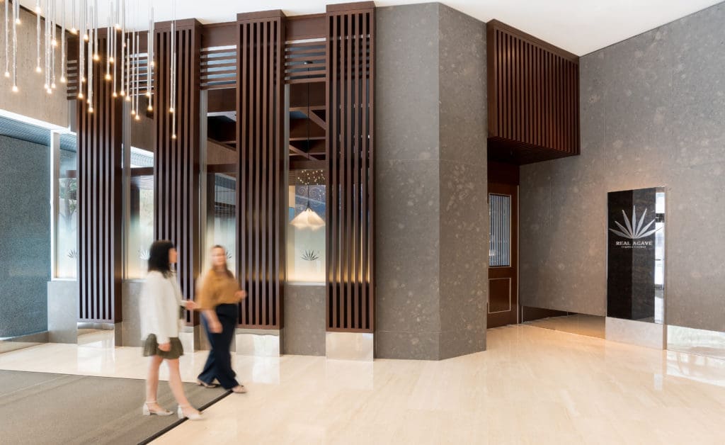 Located in 1100 Louisiana, Real Agave brings a showcase restaurant and bar to a high-profile Hines tower. (Courtesy Hines)