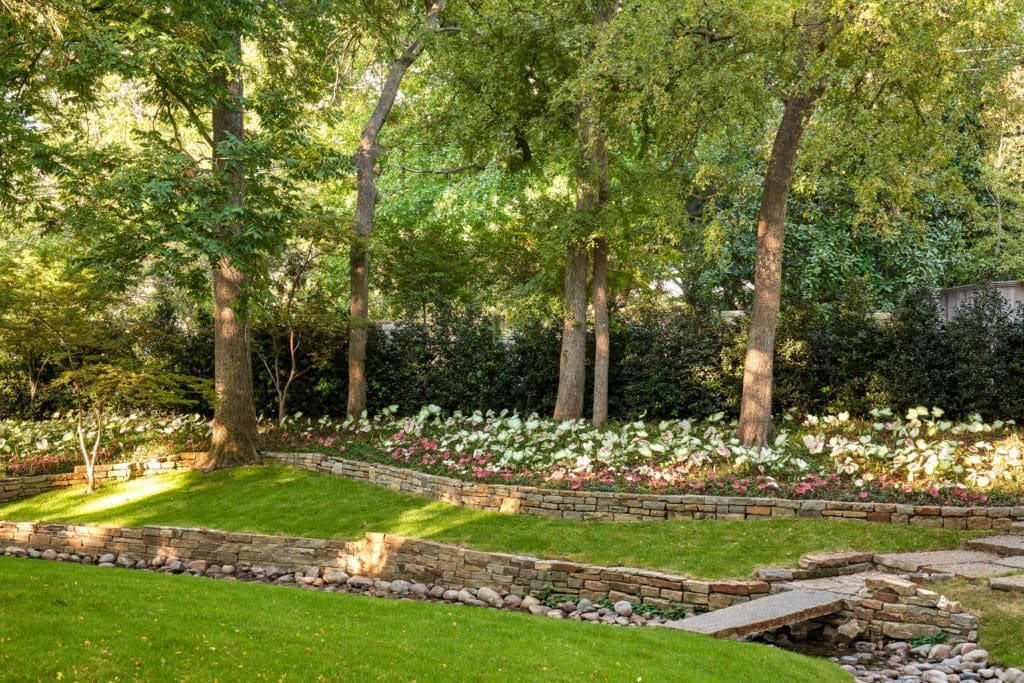 Harold Leidner Company's classically naturalistic Landscape (Photo by Nathan Schroder)