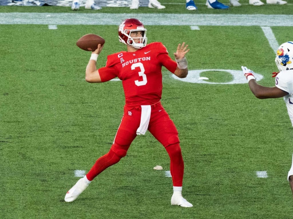 University of Houston quarterback Clayton Tune can be an accurate passer. (Photo by F. Carter Smith)