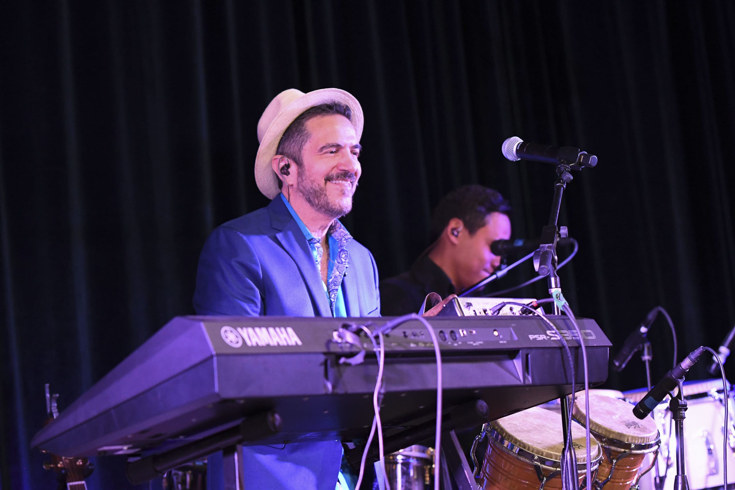 Mango Punch's Walter Suhr at the Mayor's Hispanic Heritage Awards event. (Photo by Vicki Pink)