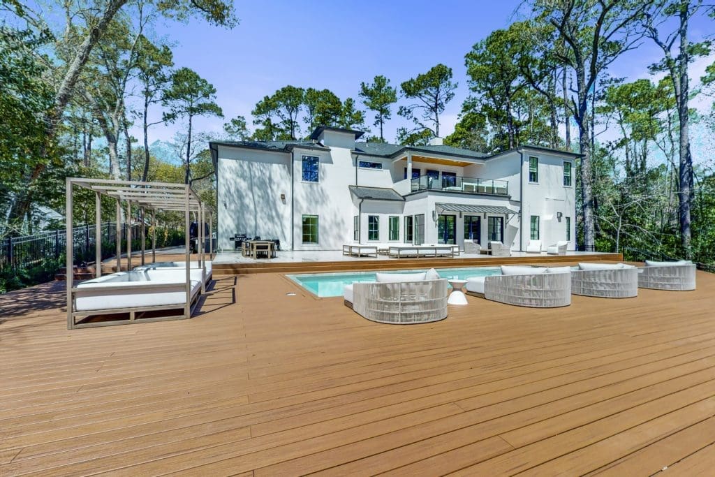The pool deck at 346 Hunters Trail in Houston's Memorial Villages. (Photo by Jason Koonce with Hommati)