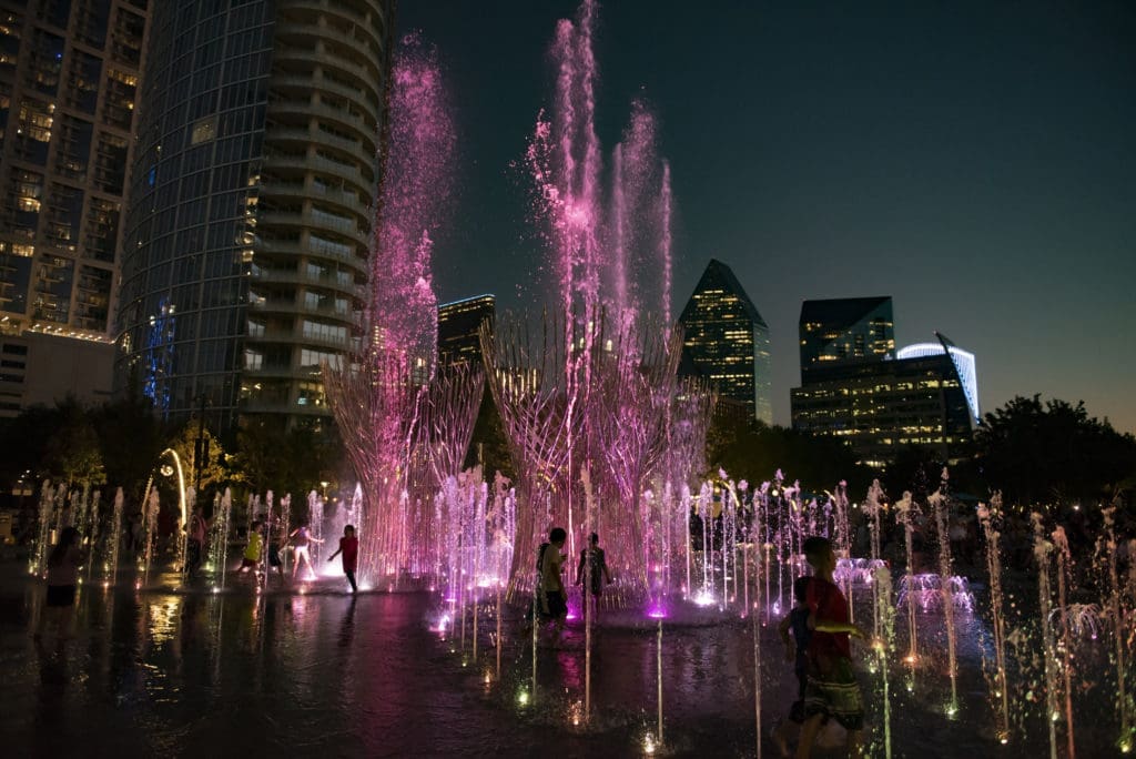 Klyde Warren Park's new Nancy Best Fountain (Photo by Tamytha Cameron)