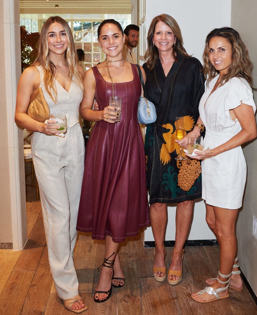 Carlie Boone, Sydney Warrington, Tracy Hardenburg, Meredith Needleman (Photo by Jonathan Zizzo)