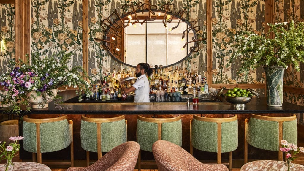 Goldie's at Austin Proper Hotel & Residences helps make it one of the coolest hotels in Texas' coolest city.