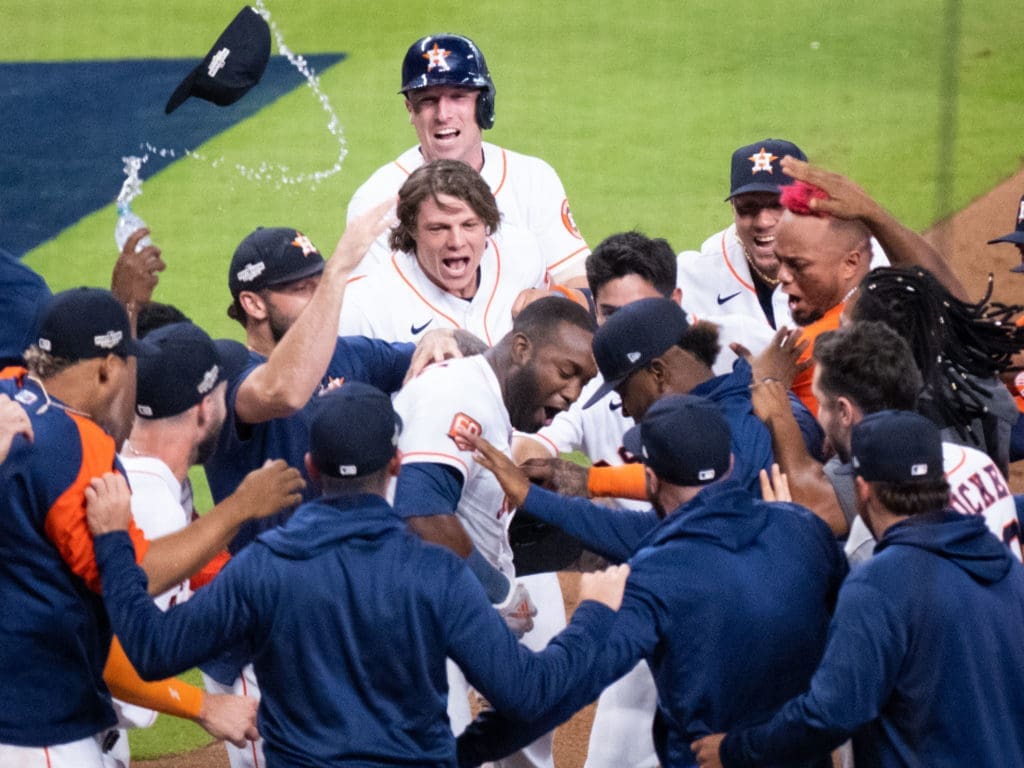 Inside the Moment Yordan Alvarez Changed Everything — Justin Verlander’s Blackout Sprint, an Old Rookie’s Crazy Resolve and a Series Forever Shifted