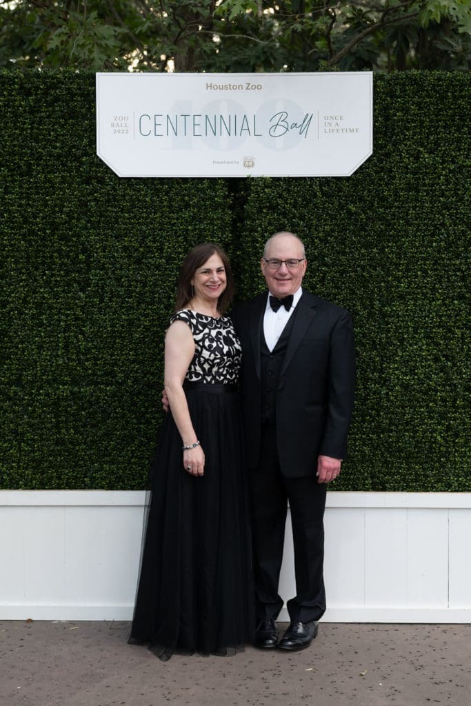 Mindy & Josh Davidson at 'The Centennial Ball' benefiting Houston Zoo. (Photo by Daniel Ortiz)