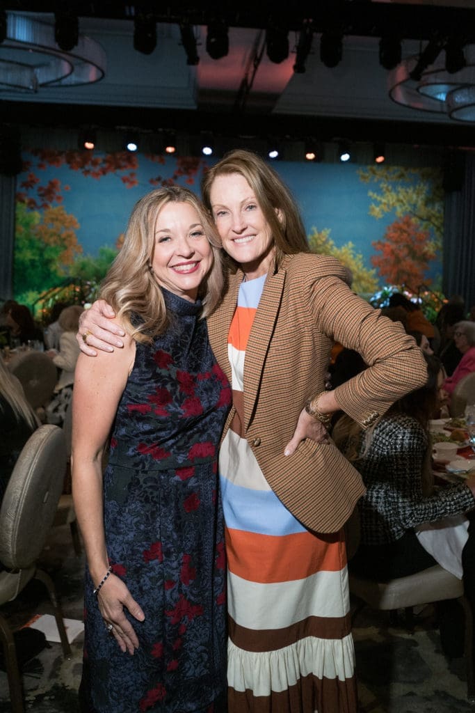 Julie Baker Finck, Stephanie Tsuru at the Ladies for Literacy Guild luncheon. (Photo by Daniel Ortiz)