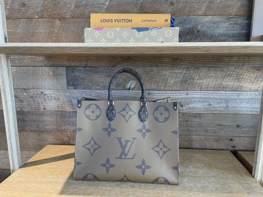 The guest entry is fitted with classic LV designs and books at Rochambeau Ranch. Photo by Courtney Dabney.