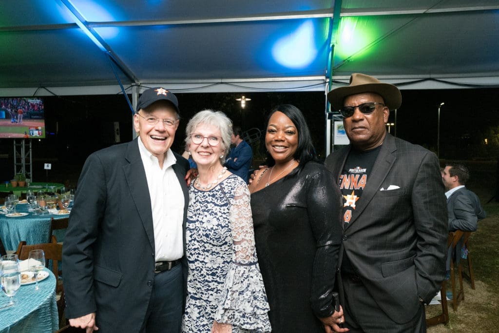 Bob & Gayle Eury, Kathy Payton, the Rev. Harvey Clemons, Jr. at the Buffalo Bayou Partnership gala. (Photo by Daniel Ortiz)