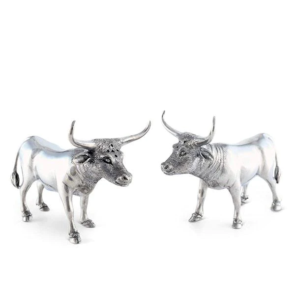 Longhorn Salt + Pepper Shakers from Biscuit. (Photo: Biscuit)
