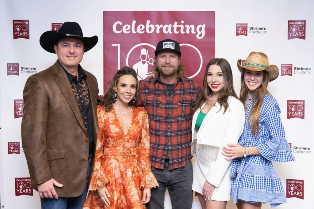 Eduardo & Maria Morales, Dierks Bentley, Valentina Morales, Victoria Morales at the Shriners Children’s Celebration of the Century on the field at Minute Maid Park. (Photo by Wilson Parish)