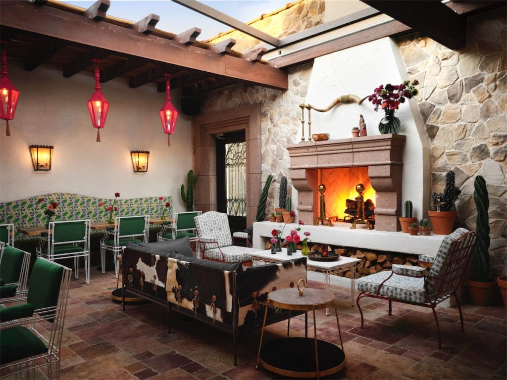 Duro Hospitality's El Carlos Elegante is a stunner in the Dallas Design District. (Courtesy of Douglas Friedman)