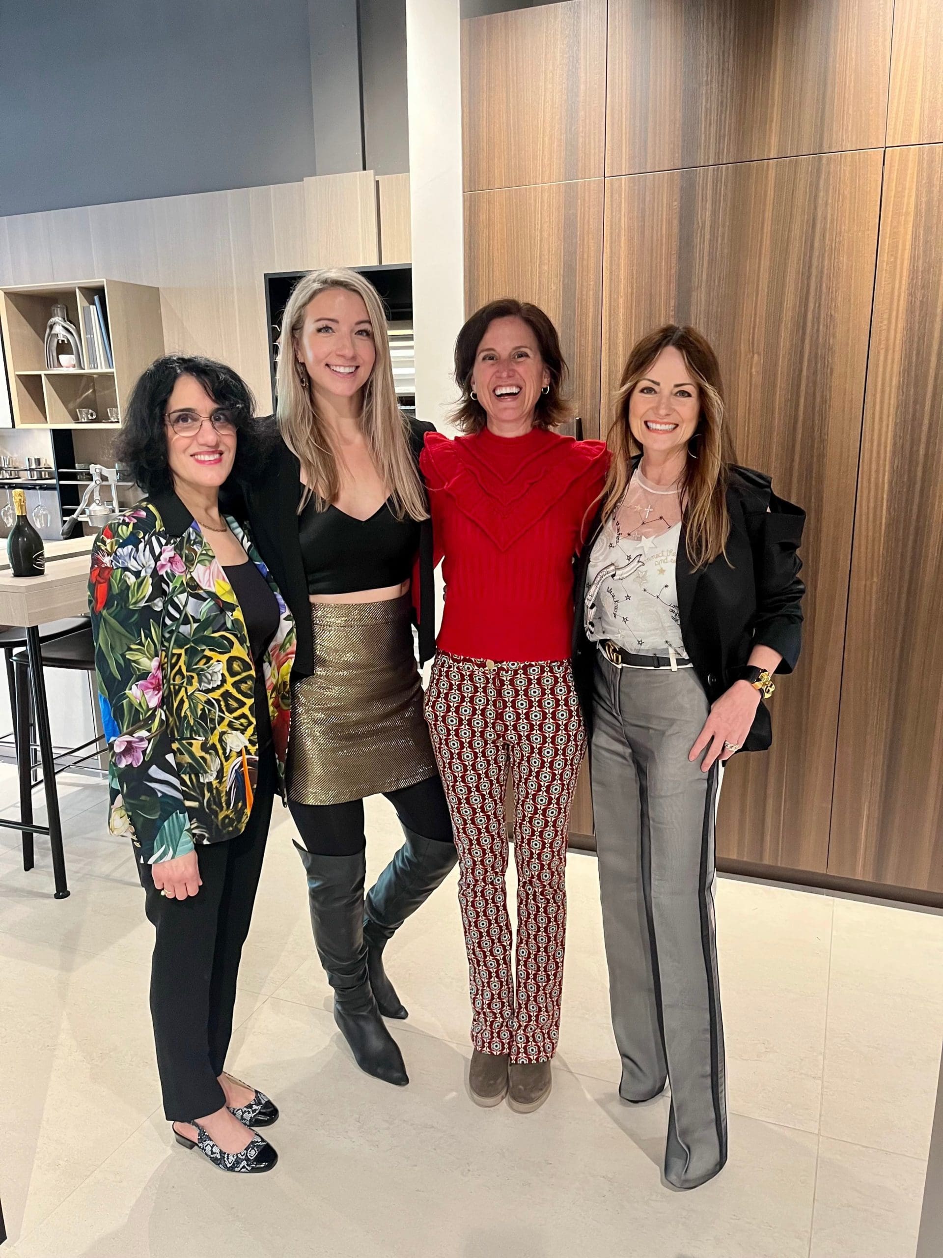 Rachelle Mostofi Megan Hotze, Erin Stetzer, Lucinda Loya