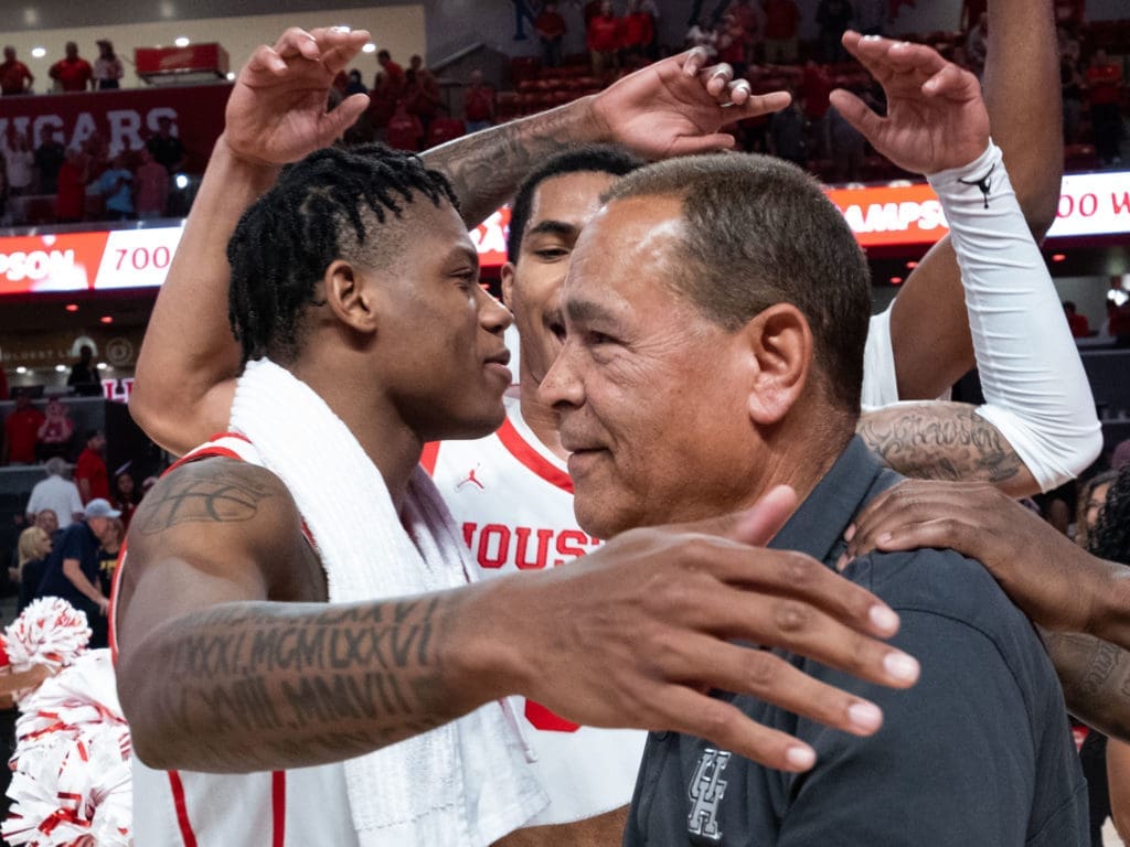 With Kelvin Sampson Grieving, UH’s True Family Program Shows Through — Jamal Shead Delivers a Speech, Jarace Walker Meets a Challenge and the Love Is Real