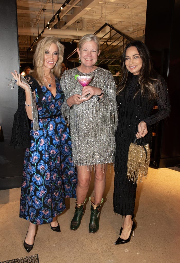 Nancy Rogers, Ann Hobson, Moll Anderson  (Photo by George Fiala)