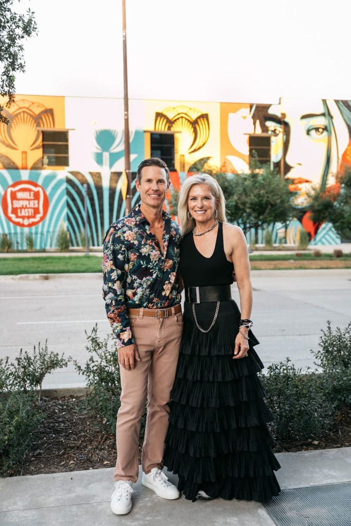 Chairs Shelby Wagner, Karla McKinley at the Dallas Contemporary Gala (Photo by Rebecca Patton)