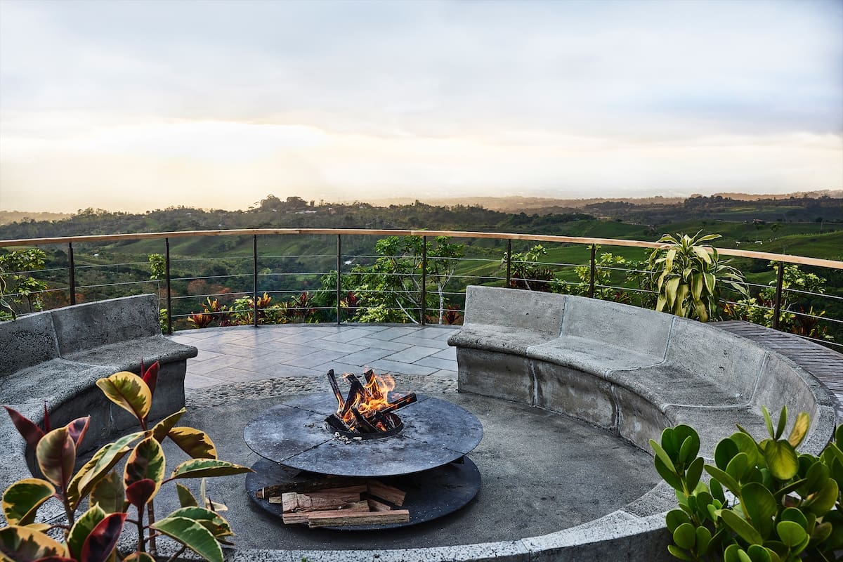 ALG_Experiences_Firepits_2022_0A5A5655