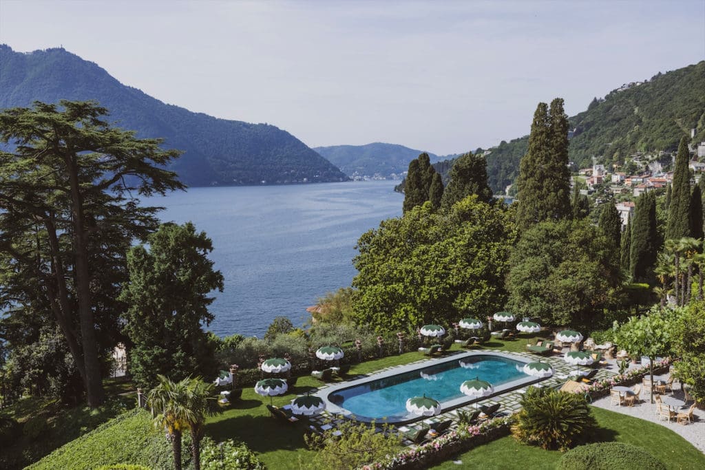 View over the pool and Lake Como at Passalacqua. (photo by Enrico Costantini)