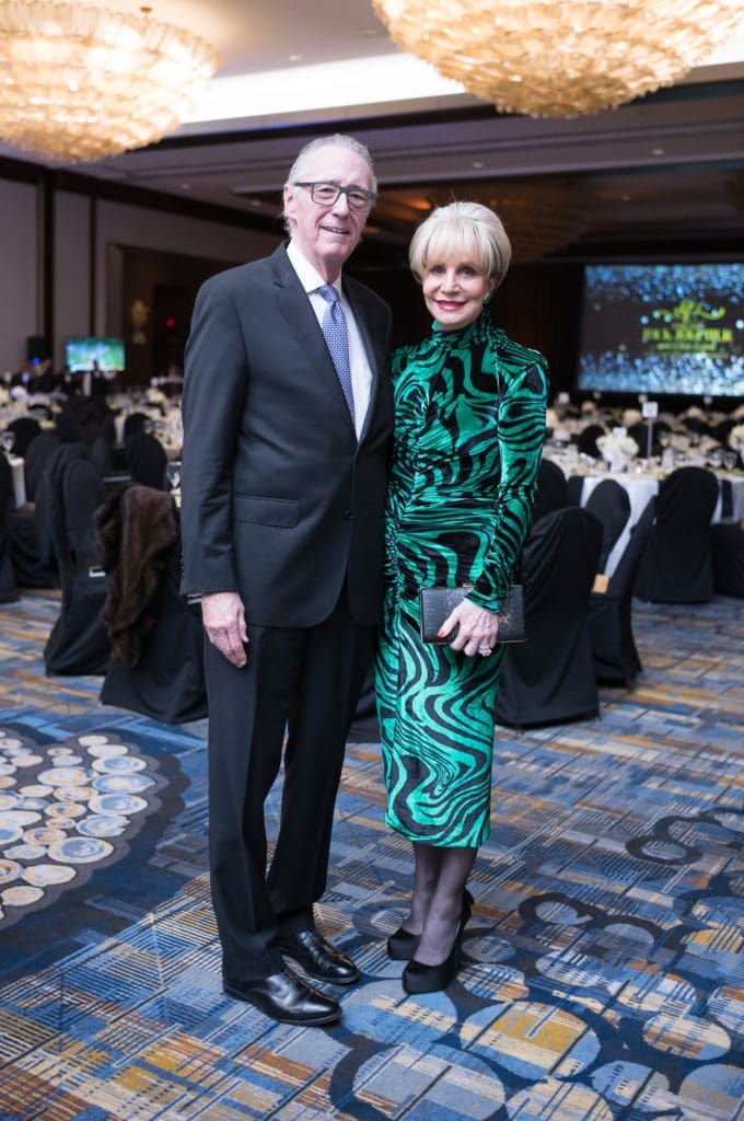 Bob Bowman & Leisa Holland Nelson Bowman at the Seven Acres gala, held at the Hilton Americas-Houston. (Photo by Daniel Ortiz)