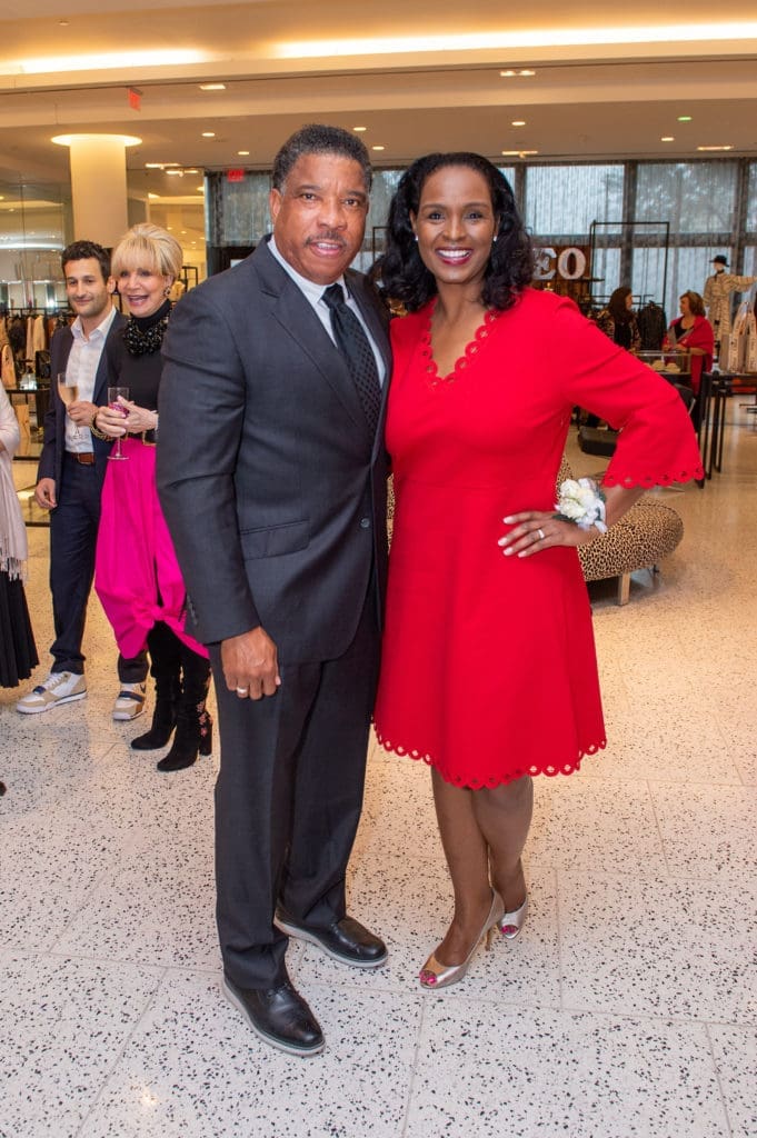Doug & Winell Herron at the American Cancer Society's 'Tickled Pink' evening at Tootsies. (Photo by Jacob Power)