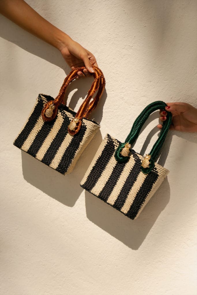 Colombian designer Colombian's handwoven apparel and bags. 