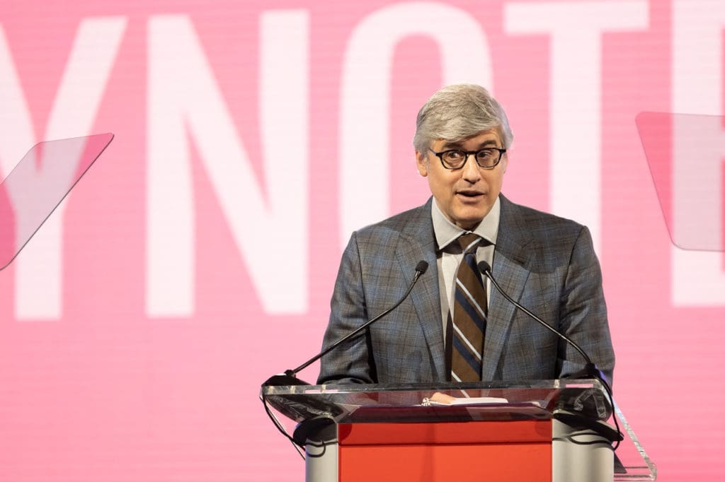 Mo Rocca of CBS This Morning played to his Fort Worth audience with a few zingers leveled at Dallas. (Photo by Leo Wesson)