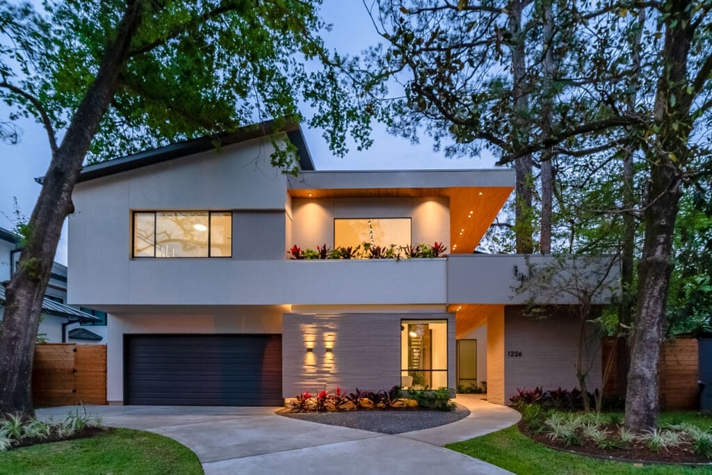 This Spring Valley Village residence is the home and workspace of LEAM Design + Build owner and principal architect Luisa Aurrecoechea. (Estudio Rob Photo)