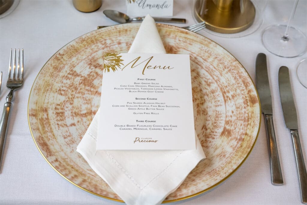 Menu + Table (Photo by Bruno, Snap the Picture)